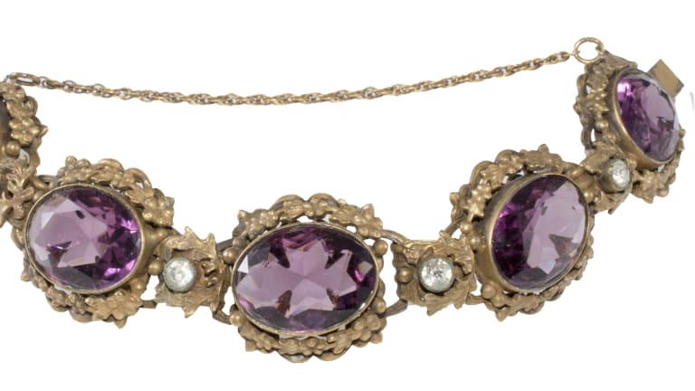 Costume Jewelry Basics - Antique Trader