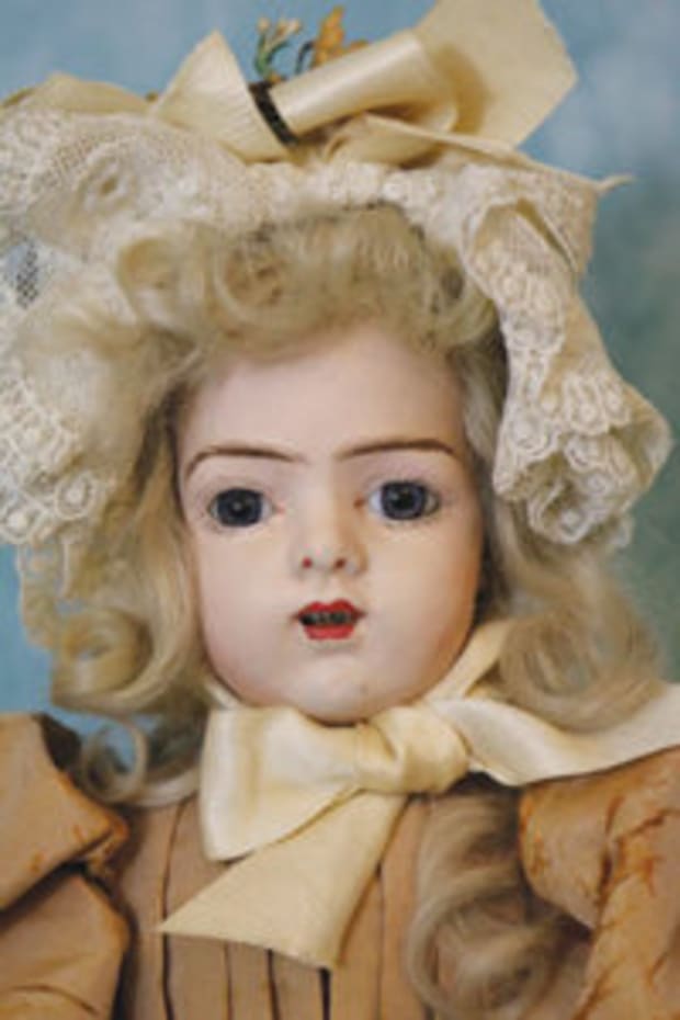 porcelain doll appraisal near me