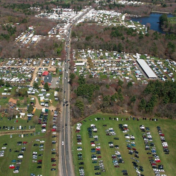 10 Best Flea Markets (2022)