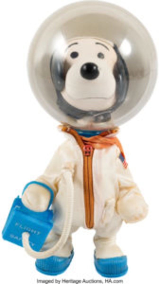 vintage 1969 snoopy astronaut doll