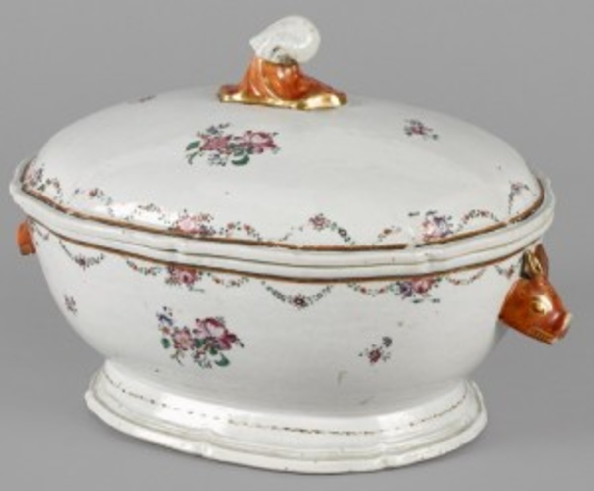 Sold at Auction: Chinese porcelain soup tureen