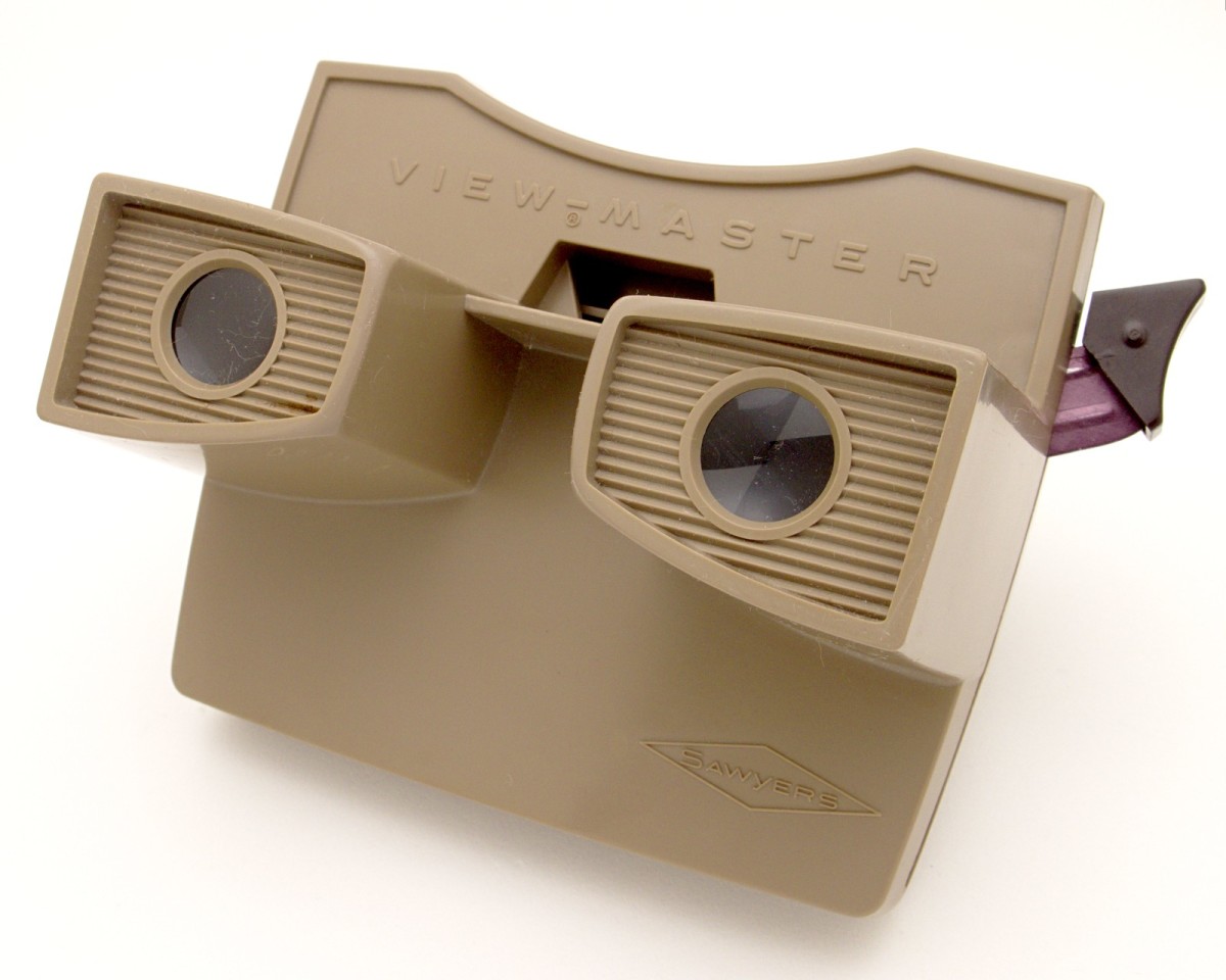 The View-Remaster is a digitising scanner for old View-Master reels to  watch them on modern tech