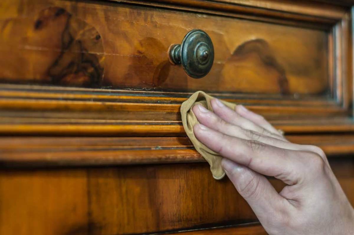 How to Regain and Relive the Age-old Charm of Antique Furniture