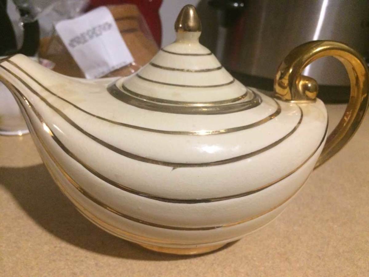 Arthur Wood Mid-Century Modern Teapot
